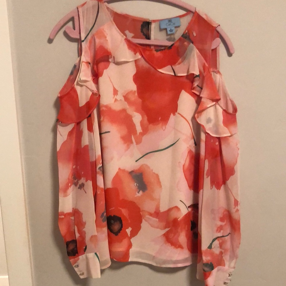 Cece poppy flower cold shoulder blouse 🌸🌼